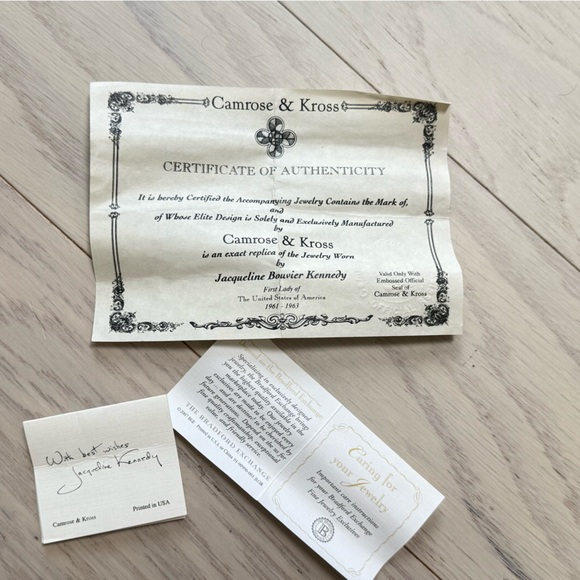 Camrose & Kross Gold Bracelet - New! - Picture 5 of 5